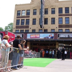 Tivoli Theatre - "The Longest Yard" premiere at the Tivoli