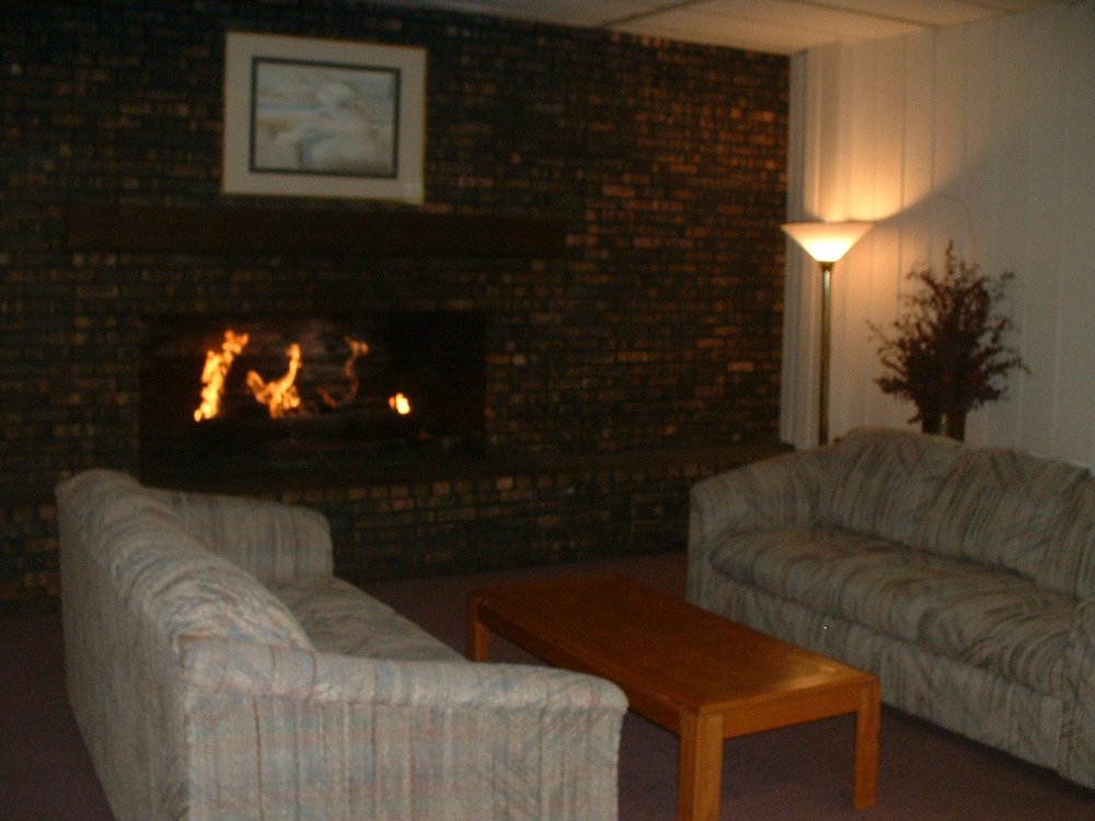 TANGLEWOOD APARTMENTS Updated November 2024 20 Photos & 10 Reviews