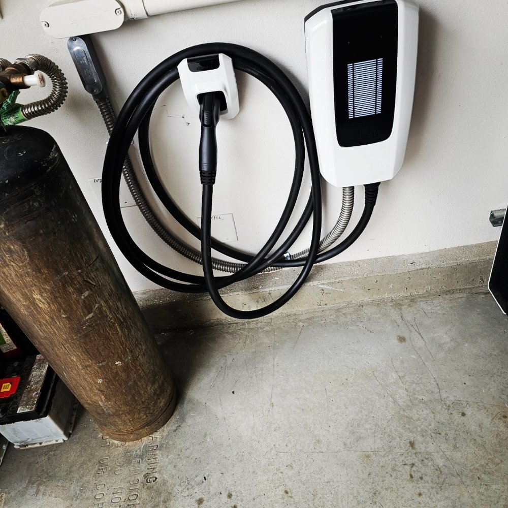 Slide of V-Teg Electrical