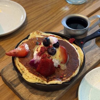 Bluestone Lane - Old Towne Orange - food - Coffee & Tea Near Me - Orange, California