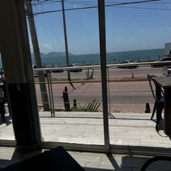 Turquesa - Decent view of the ocean across the street from the restaurant
