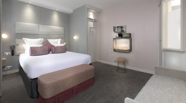 Hôtel du Cadran by Collection Vesper (Hôtel rue Cler Paris, Hotel Tour Eiffel Paris) by null