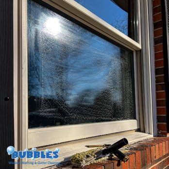 Bubbles Window Washing & Gutter Cleaning - Window Washing Near Me - Lake Forest, Illinois