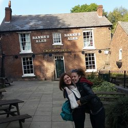 Crooked House - Wonky!