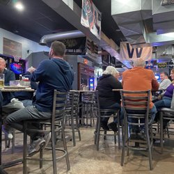 Hydeout Bar & Grill