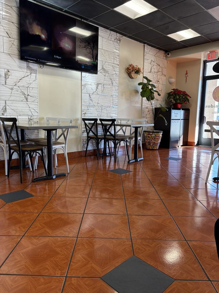 Chavela’s Tacos