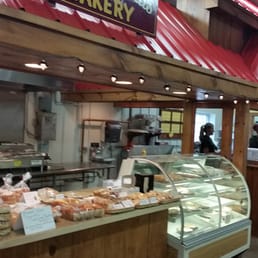 Bakery and Deli area. Bakery and Deli area.