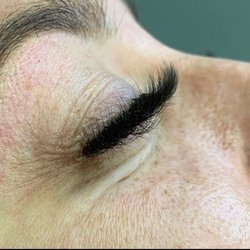 Luxe & Lavish - Lash extensions