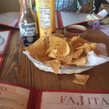 Border Cafe - Yummy chips and salsa - Mexican Near Me - Saugus, Massachusetts