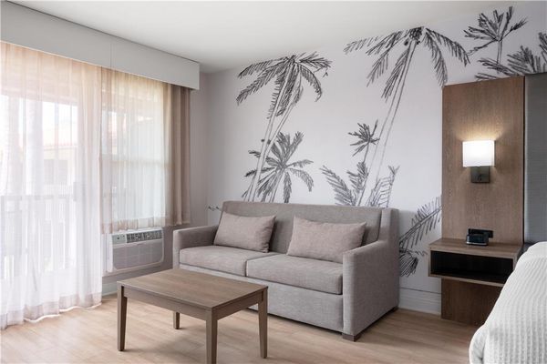 Best Western Plus Pepper Tree Inn by null