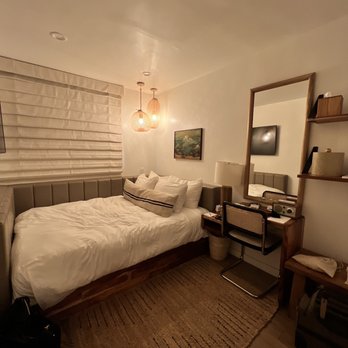The Pearl Hotel - Mini Pearl - San Diego, CA