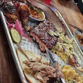 Smoke Daddy - The $69 platter. Fed 3 guys. It could have probably fed a 4th if they had a smaller appetite. - Barbeque Near Me - Chicago, Illinois Smoke Daddy - The $69 platter. Fed 3 guys. It could have probably fed a 4th if they had a smaller appetite. - Barbeque Near Me - Chicago, Illinois