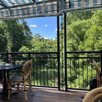 Willow at Mirbeau - Views - American Near Me - Rhinebeck, New York Willow at Mirbeau - Views - American Near Me - Rhinebeck, New York