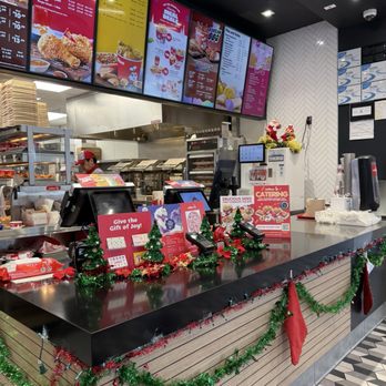Jollibee - Chicken Shop Near Me - Sterling Heights, Michigan