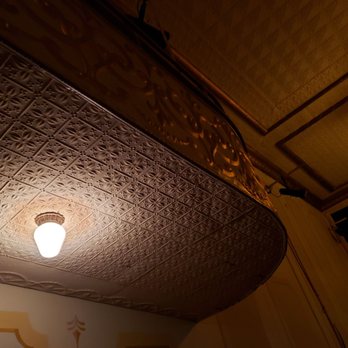 Ruby Theater - Ceiling and balcony - Cinema Near Me - Chelan, Washington