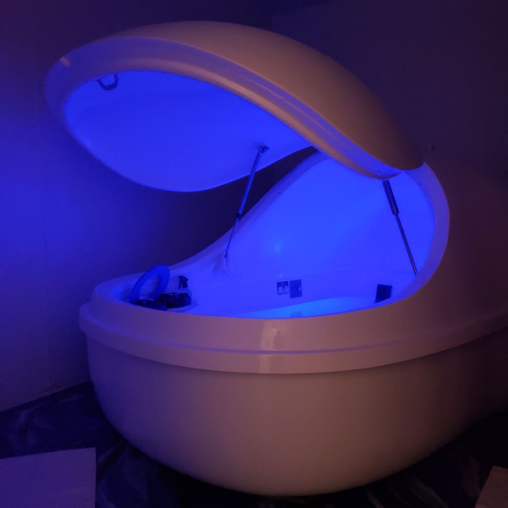 Float8 Wellness Lounge - Deerfield Beach - Pod - Float Spa Near Me - Deerfield Beach, Florida Float8 Wellness Lounge - Deerfield Beach - Pod - Float Spa Near Me - Deerfield Beach, Florida