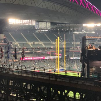 Silver Cloud Hotel - Seattle Stadium - View from the room - Hotels Near Me - Seattle, Washington Silver Cloud Hotel - Seattle Stadium - View from the room - Hotels Near Me - Seattle, Washington