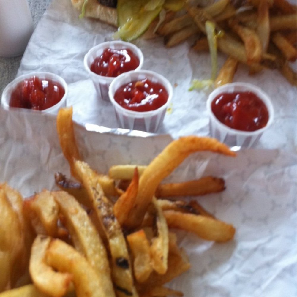 Apache Burgers - Hot Dogs Near Me - Etobicoke, Ontario