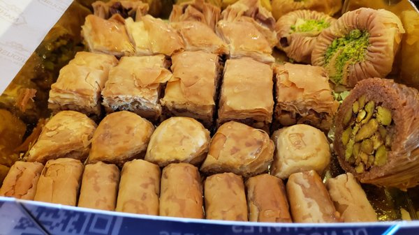 Pâtisserie Mahrouse by null
