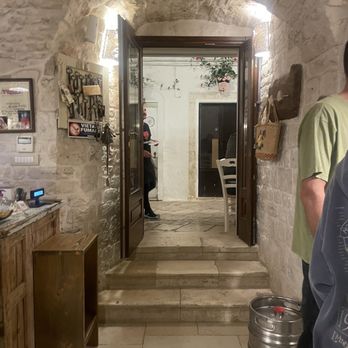 Casa Pinto - Inside looking out - Pizza Near Me - Locorotondo, BA