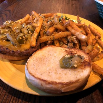 Junkyard Cafe - Green Chili Burger - American Near Me - Simi Valley, California