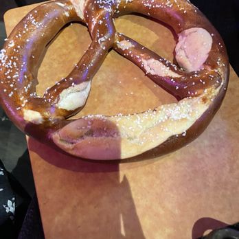 Route 66 Smokehouse - Hot Pretzel - Barbeque Near Me - New York, New York