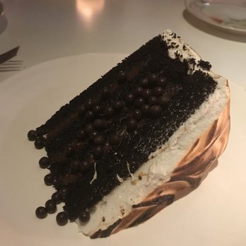 ABC Kitchen - Chocolate s'mores cake - Breakfast & Brunch Near Me - New York, New York ABC Kitchen - Chocolate s'mores cake - Breakfast & Brunch Near Me - New York, New York
