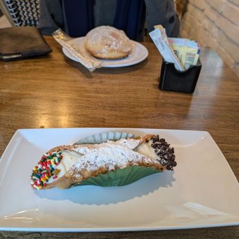 Cafe Dolce - Cafes Near Me - St Louis, Missouri