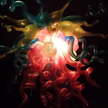 The Knick - The lighting is artsy - Breakfast & Brunch Near Me - Milwaukee, Wisconsin The Knick - The lighting is artsy - Breakfast & Brunch Near Me - Milwaukee, Wisconsin