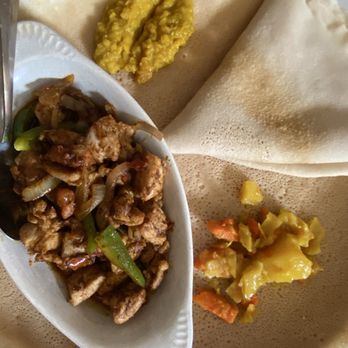 Meskerem Ethiopian Restaurant - Chicken Tibs - Ethiopian Near Me - Saint Louis, Missouri Meskerem Ethiopian Restaurant - Chicken Tibs - Ethiopian Near Me - Saint Louis, Missouri