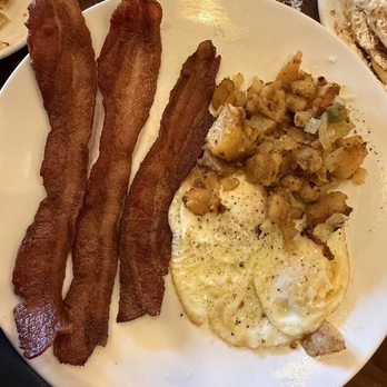 Original Pancake House - 2 eggs over medium with potatoes and bacon - Pancakes Near Me - Metuchen, New Jersey Original Pancake House - 2 eggs over medium with potatoes and bacon - Pancakes Near Me - Metuchen, New Jersey