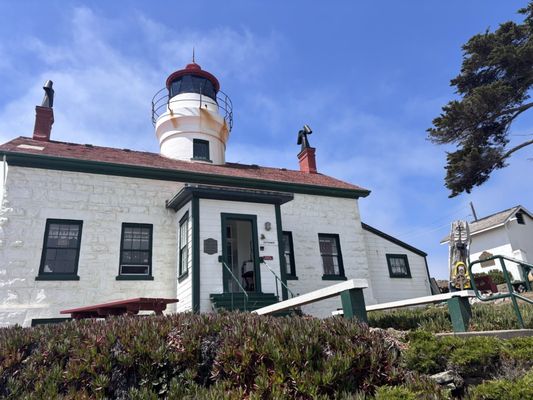 Battery Point Lighthouse and Museum/Crescent City Lighthouse by null
