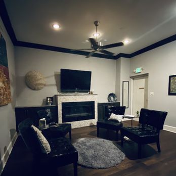 Hamilton House Inn - Parlor - Bed & Breakfast Near Me - West Monroe, Louisiana