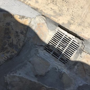 New Look Landscaping - Chipped cement - no skill set when comes to flagstone installation. Beware! - Landscaping Near Me - Westlake, Louisiana New Look Landscaping - Chipped cement - no skill set when comes to flagstone installation. Beware! - Landscaping Near Me - Westlake, Louisiana