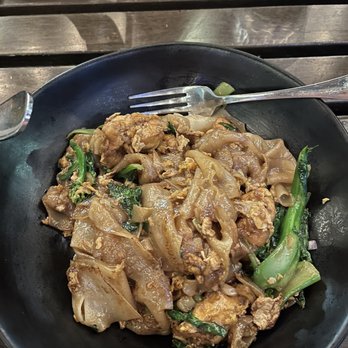 Up Thai - Pad Se-Ew - Thai Near Me - New York, New York Up Thai - Pad Se-Ew - Thai Near Me - New York, New York