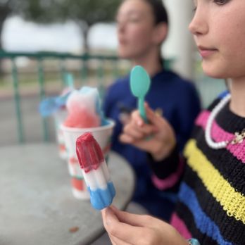 Bahama Buck's - Shaved Ice Near Me - Universal City, Texas