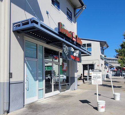 Bridgeside Shopping Center by null