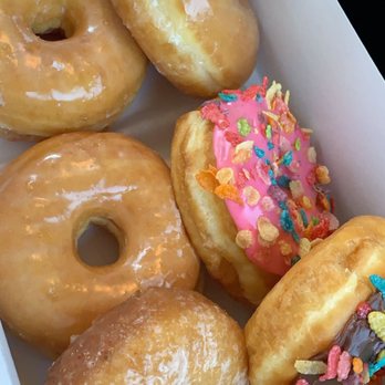 Kernol's Donuts - Half a dozen donuts - Donuts Near Me - Winston-Salem, North Carolina Kernol's Donuts - Half a dozen donuts - Donuts Near Me - Winston-Salem, North Carolina