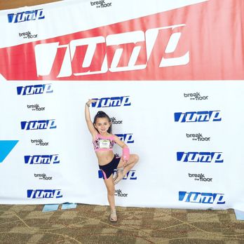 Fabulous Feet Dance Studio - Dance Studios Near Me - Brentwood, California