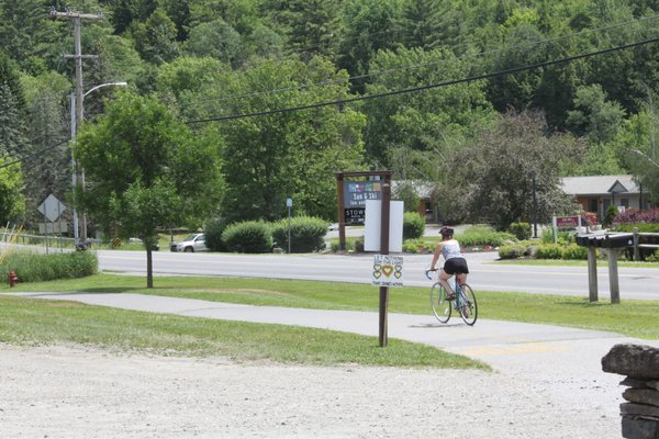 Pinnacle Ski And Sports by null