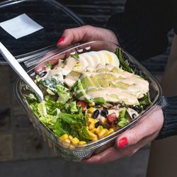 The Wellness Bar - Delicious healthy salads!