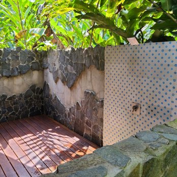 Scott Dunn Travel - Outdoor shower pacuare lodge - Tours Near Me - Solana Beach, California Scott Dunn Travel - Outdoor shower pacuare lodge - Tours Near Me - Solana Beach, California