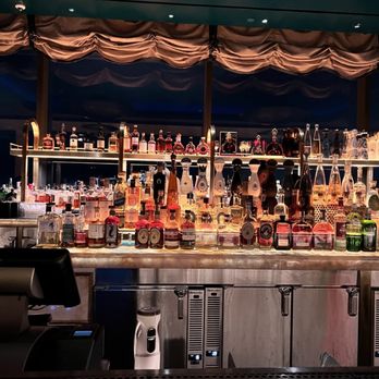Nubeluz - The bar at the Ritz Carlton is stunning and the views are spectacular. - Cocktail Bars Near Me - New York, New York Nubeluz - The bar at the Ritz Carlton is stunning and the views are spectacular. - Cocktail Bars Near Me - New York, New York