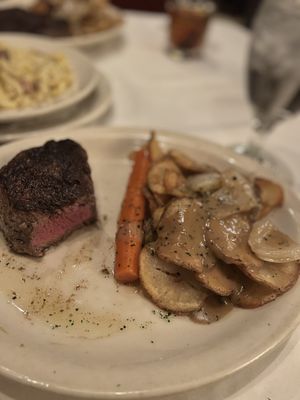 Bob's Steak & Chop House by null