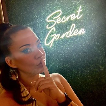 The Secret Garden - Fun photo opportunity - Venues & Event Spaces Near Me - Las Vegas, Nevada The Secret Garden - Fun photo opportunity - Venues & Event Spaces Near Me - Las Vegas, Nevada