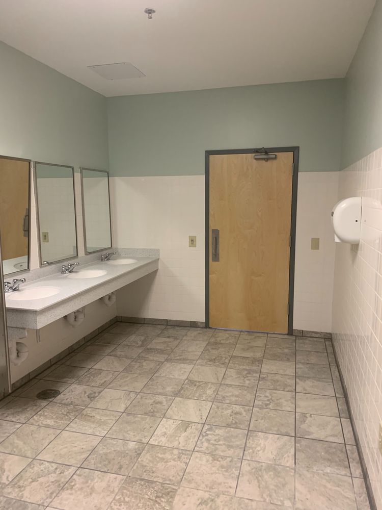 Slide of Harach Construction