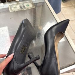 Alfredo Shoe Repair - Zapatero
