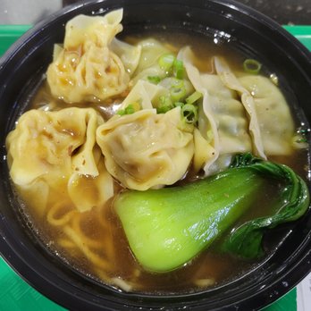 Chi Noodle - Wonton and vegetable dumpling - Noodles Near Me - Aurora, Illinois