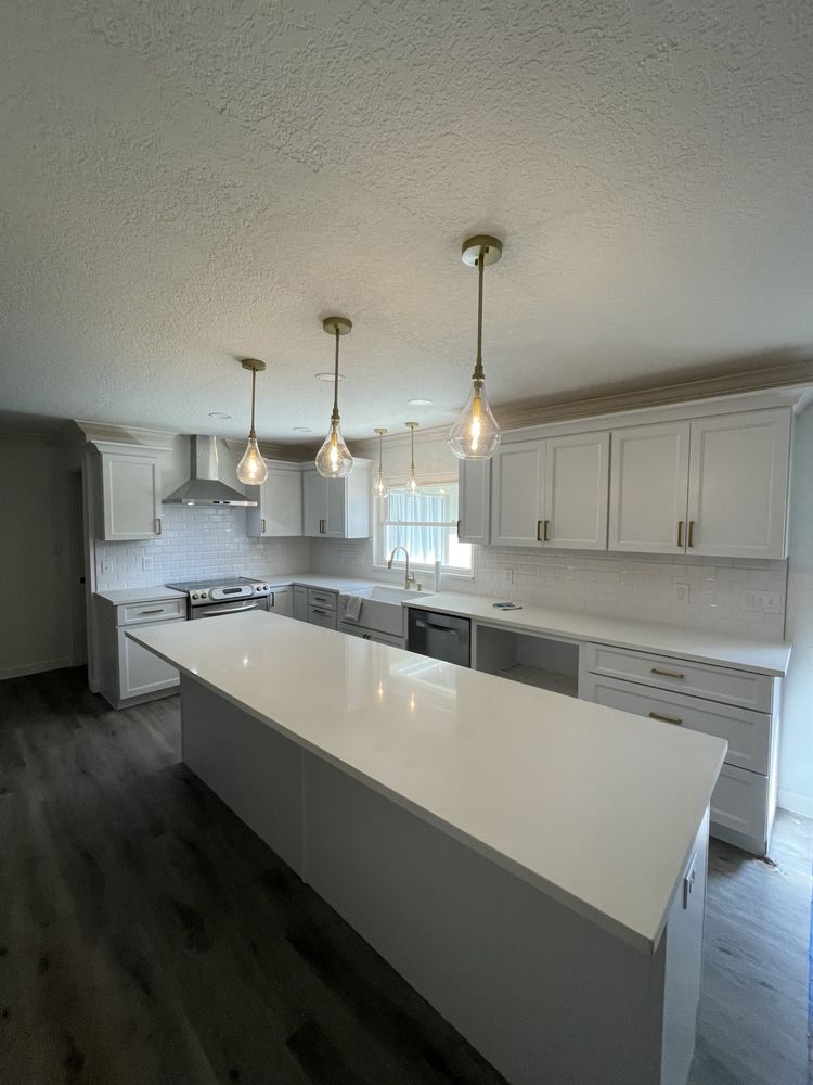 Slide of Bailey Construction