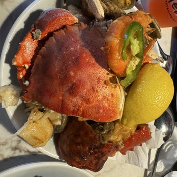 Feast Buffet & Banquet - My giant plate of seafood shrimp, lobster, crab, oysters, clams, and mussels. - Buffets Near Me - Woodbury, Minnesota Feast Buffet & Banquet - My giant plate of seafood shrimp, lobster, crab, oysters, clams, and mussels. - Buffets Near Me - Woodbury, Minnesota